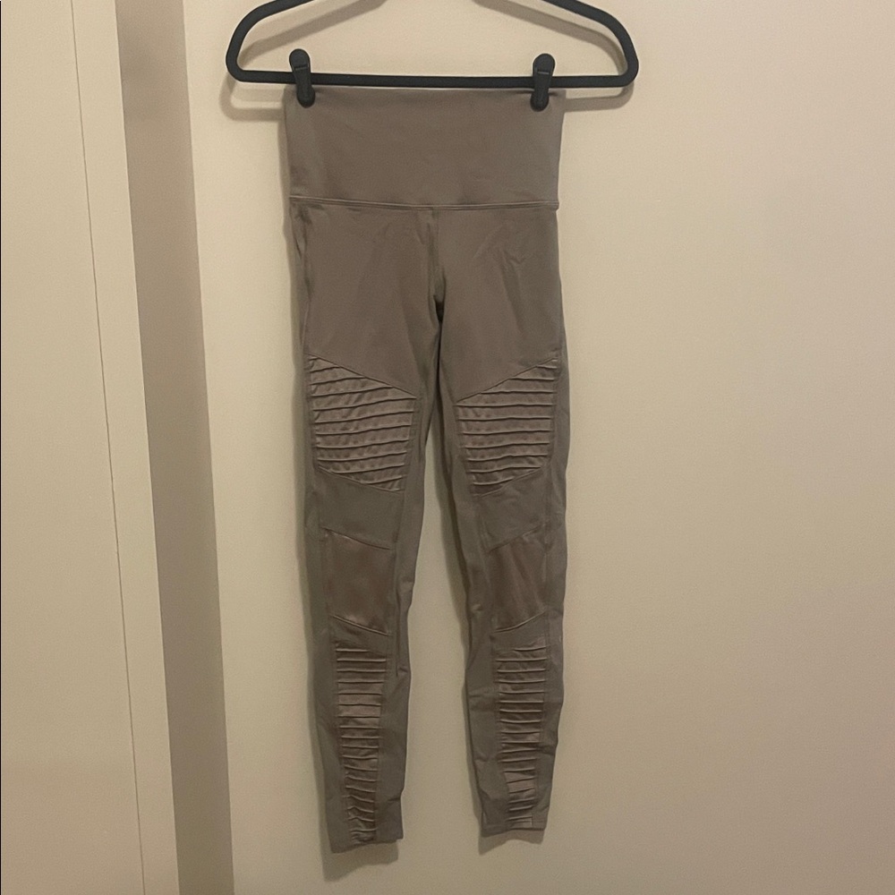 Alo Moto Leggings